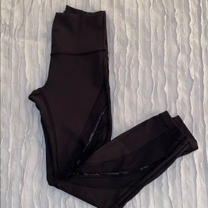 Lululemon - 7/8 leggings - Size 4